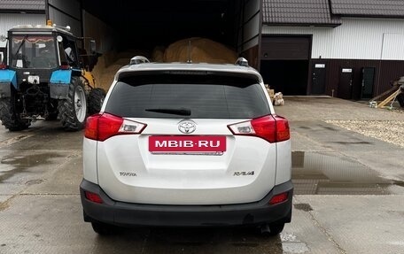 Toyota RAV4, 2014 год, 2 490 000 рублей, 6 фотография