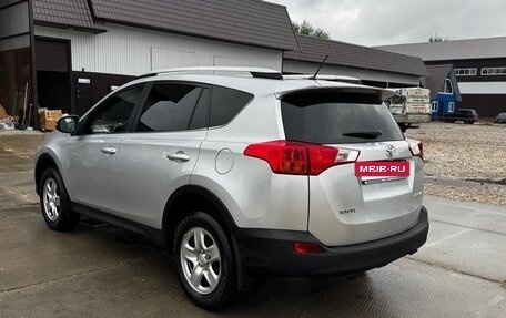 Toyota RAV4, 2014 год, 2 490 000 рублей, 4 фотография