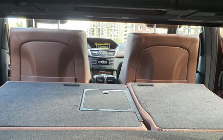 Mercedes-Benz E-Класс, 2012 год, 2 250 000 рублей, 10 фотография