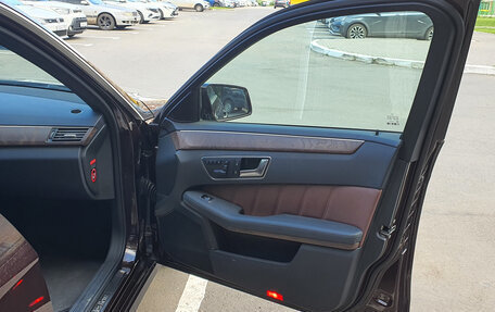 Mercedes-Benz E-Класс, 2012 год, 2 250 000 рублей, 15 фотография