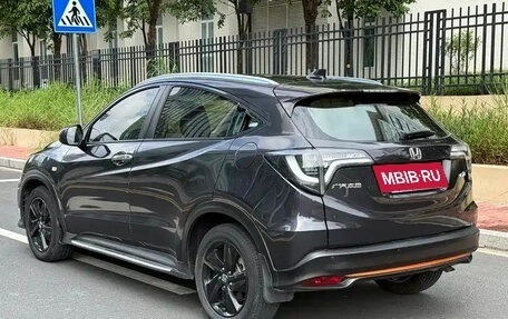 Honda Vezel, 2022 год, 1 510 111 рублей, 16 фотография