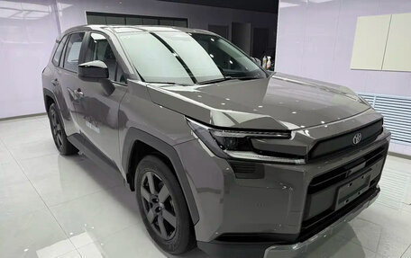 Toyota RAV4, 2026 год, 4 410 123 рублей, 21 фотография