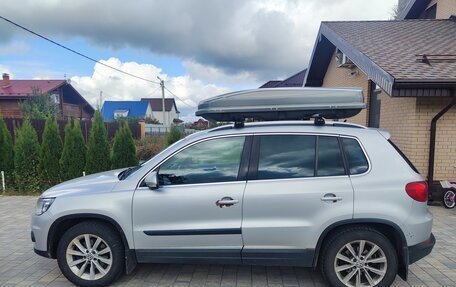 Volkswagen Tiguan I, 2011 год, 976 000 рублей, 3 фотография