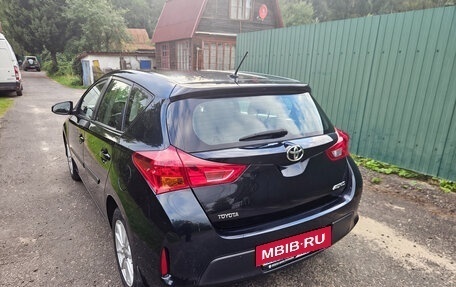 Toyota Auris II, 2013 год, 820 000 рублей, 3 фотография