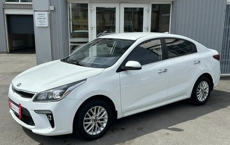KIA Rio IV, 2017 год, 1 335 000 рублей, 3 фотография