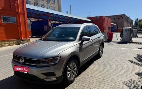 Volkswagen Tiguan II, 2017 год, 2 500 000 рублей, 5 фотография