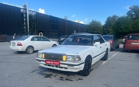 Toyota Crown, 1990 год, 252 000 рублей, 1 фотография
