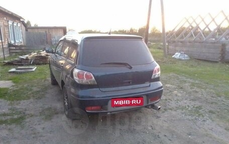 Mitsubishi Outlander III рестайлинг 3, 2004 год, 550 000 рублей, 4 фотография