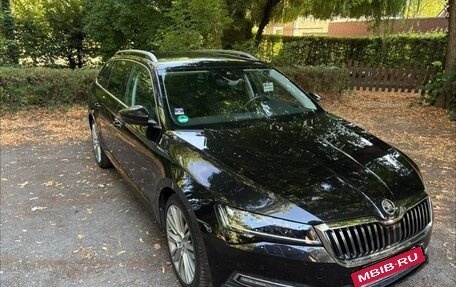 Skoda Superb III рестайлинг, 2023 год, 3 833 026 рублей, 1 фотография