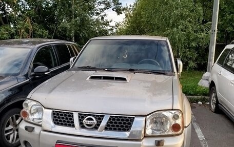 Nissan NP300, 2013 год, 1 300 000 рублей, 1 фотография