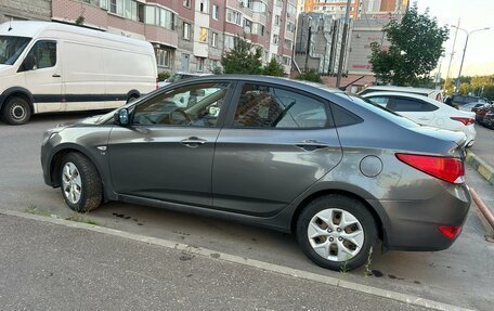 Hyundai Solaris II рестайлинг, 2014 год, 850 000 рублей, 6 фотография