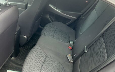 Hyundai Solaris II рестайлинг, 2014 год, 850 000 рублей, 10 фотография