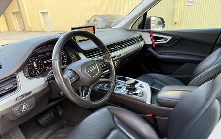 Audi Q7, 2019 год, 4 500 000 рублей, 10 фотография