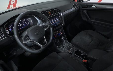 Volkswagen Tiguan II, 2022 год, 3 235 000 рублей, 7 фотография