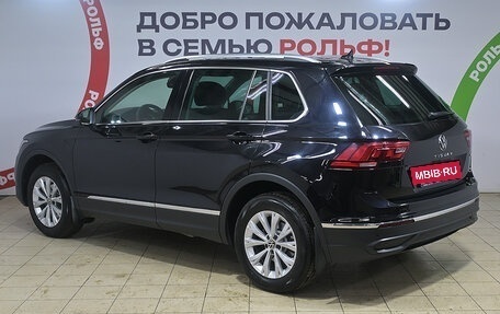 Volkswagen Tiguan II, 2022 год, 3 235 000 рублей, 6 фотография