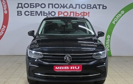 Volkswagen Tiguan II, 2022 год, 3 235 000 рублей, 2 фотография