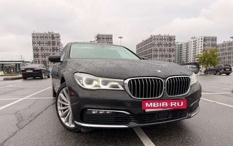 BMW 7 серия, 2018 год, 3 200 000 рублей, 10 фотография