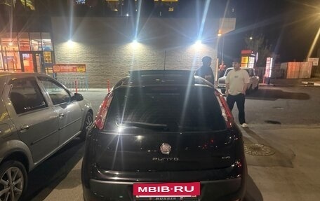 Fiat Punto III Punto Evo рестайлинг, 2010 год, 1 000 000 рублей, 3 фотография
