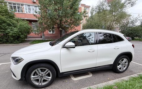 Mercedes-Benz GLA, 2021 год, 3 690 000 рублей, 3 фотография
