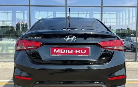 Hyundai Solaris II рестайлинг, 2017 год, 990 000 рублей, 7 фотография
