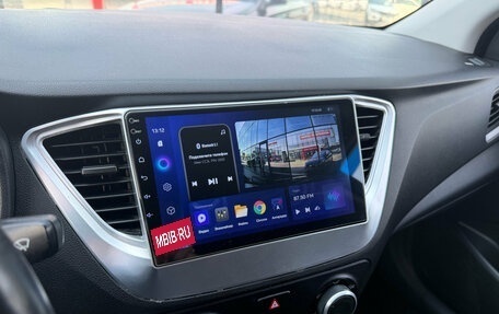Hyundai Solaris II рестайлинг, 2017 год, 990 000 рублей, 16 фотография