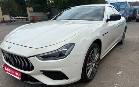 Maserati Ghibli, 2020 год, 5 750 000 рублей, 3 фотография