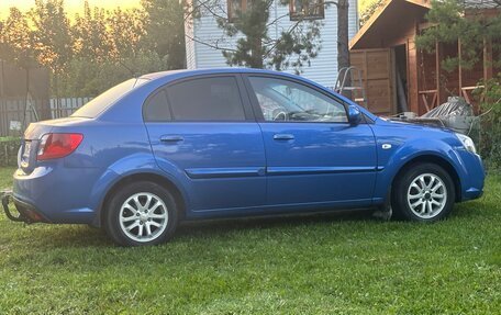 KIA Rio II, 2011 год, 650 000 рублей, 6 фотография