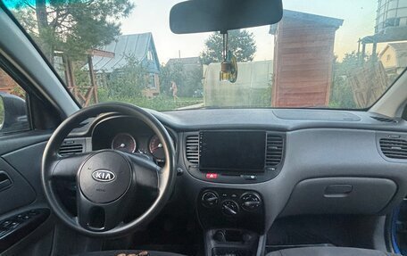 KIA Rio II, 2011 год, 650 000 рублей, 9 фотография