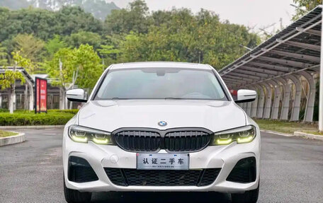 BMW 3 серия, 2023 год, 2 999 999 рублей, 2 фотография