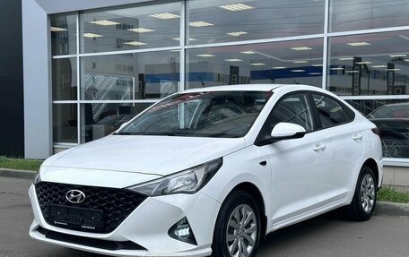 Hyundai Solaris II рестайлинг, 2022 год, 1 550 000 рублей, 3 фотография