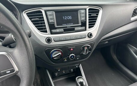Hyundai Solaris II рестайлинг, 2022 год, 1 550 000 рублей, 9 фотография