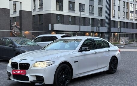BMW 5 серия, 2015 год, 1 990 000 рублей, 1 фотография