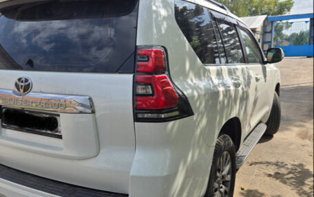 Toyota Land Cruiser Prado 150 рестайлинг 2, 2018 год, 5 250 000 рублей, 4 фотография