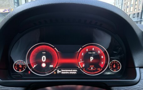 BMW 5 серия, 2015 год, 1 990 000 рублей, 9 фотография
