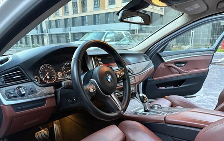 BMW 5 серия, 2015 год, 1 990 000 рублей, 7 фотография