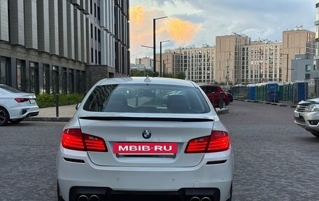 BMW 5 серия, 2015 год, 1 990 000 рублей, 5 фотография