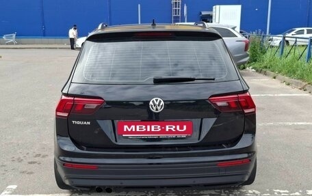 Volkswagen Tiguan II, 2020 год, 2 400 000 рублей, 6 фотография