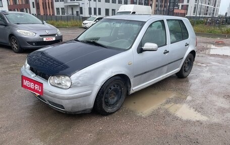 Volkswagen Golf IV, 2000 год, 200 000 рублей, 2 фотография