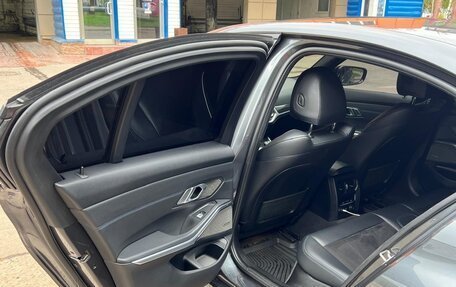 BMW 3 серия, 2019 год, 4 550 000 рублей, 11 фотография