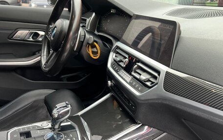 BMW 3 серия, 2019 год, 4 550 000 рублей, 16 фотография