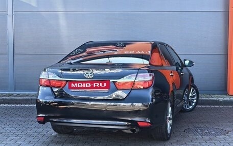 Toyota Camry, 2015 год, 1 699 000 рублей, 4 фотография