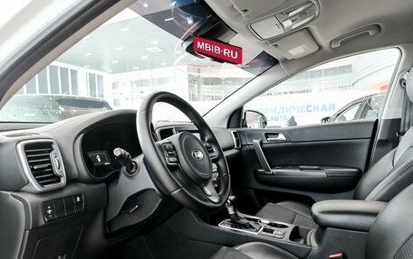 KIA Sportage IV рестайлинг, 2018 год, 2 385 000 рублей, 20 фотография