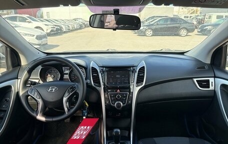 Hyundai i30 II рестайлинг, 2016 год, 999 000 рублей, 5 фотография