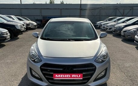 Hyundai i30 II рестайлинг, 2016 год, 999 000 рублей, 3 фотография