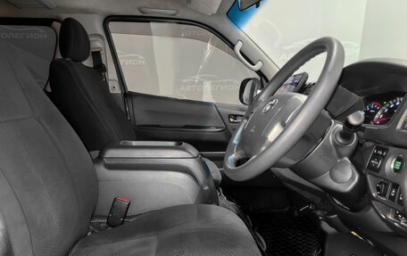 Toyota HiAce H200, 2016 год, 3 500 000 рублей, 9 фотография