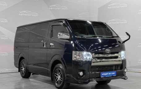 Toyota HiAce H200, 2016 год, 3 500 000 рублей, 7 фотография