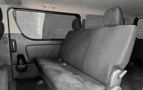Toyota HiAce H200, 2016 год, 3 500 000 рублей, 14 фотография