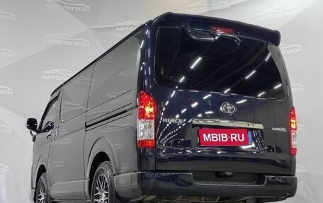 Toyota HiAce H200, 2016 год, 3 500 000 рублей, 24 фотография