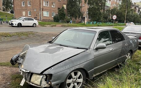Toyota Crown, 1982 год, 85 000 рублей, 5 фотография