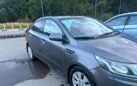 KIA Rio III рестайлинг, 2013 год, 400 000 рублей, 3 фотография